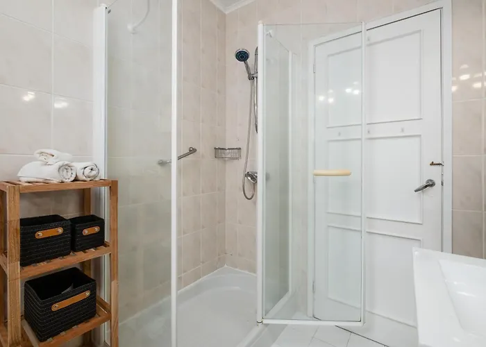 - Host & Chill Διαμέρισμα *