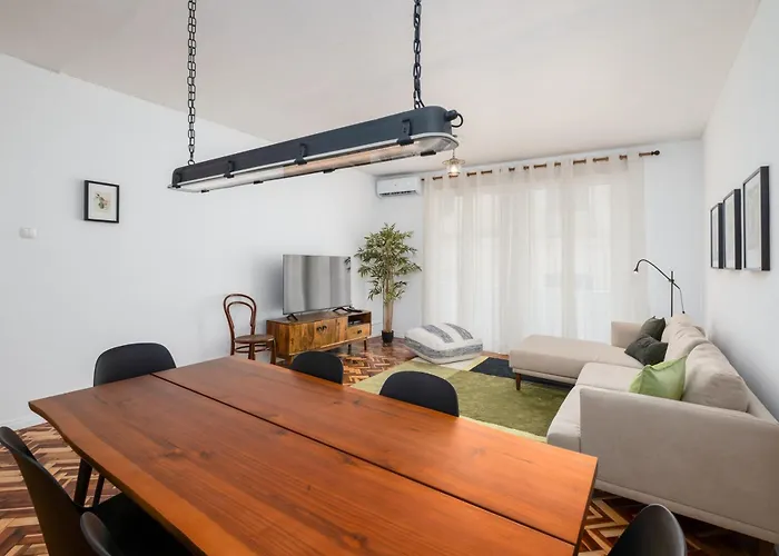 - Host & Chill * Ponta Delgada