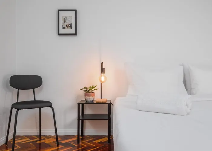 - Host & Chill Appartamento *